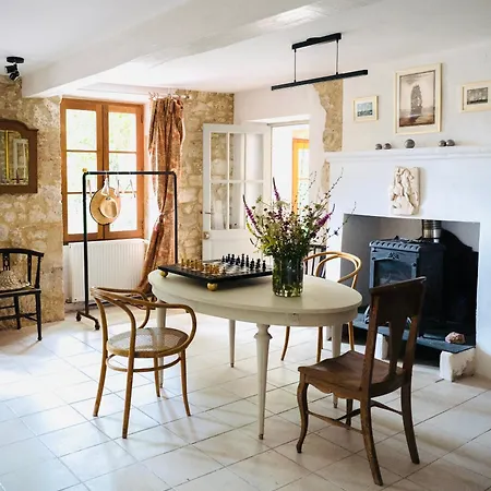 Charming La Maison Des Artistes Pres Bergerac Villa Conne-de-Labarde